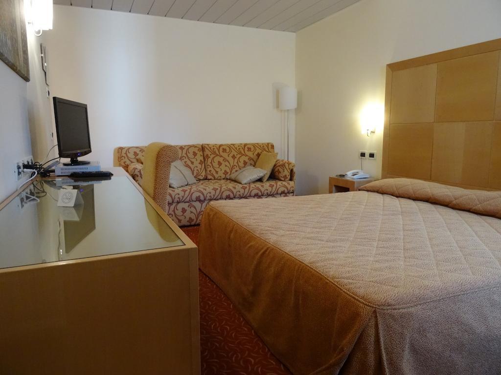 Hotel Roma Cividale Del Friuli Phòng bức ảnh