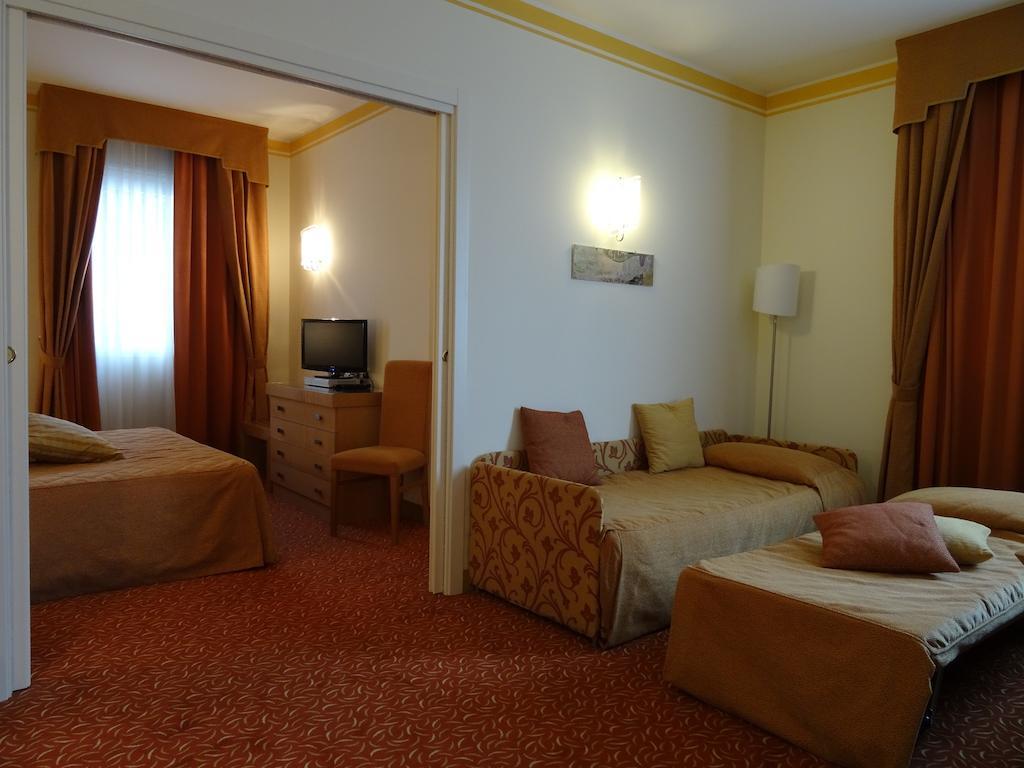 Hotel Roma Cividale Del Friuli Phòng bức ảnh