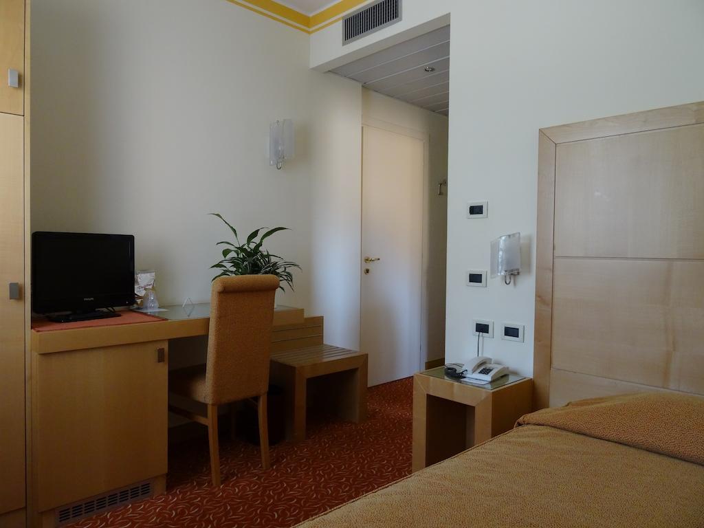 Hotel Roma Cividale Del Friuli Ngoại thất bức ảnh